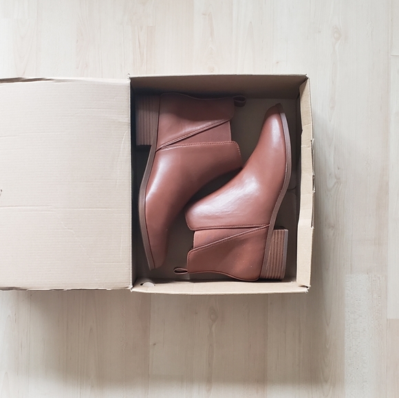 NWT J Crew Booties - Picture 6 of 6